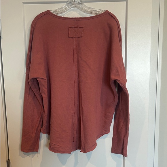 LA MIEL Women's Rust Sweatshirt - Picture 3 of 5
